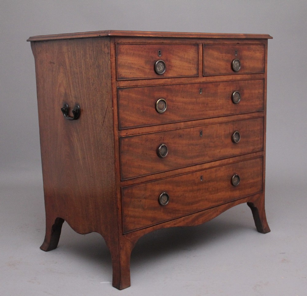 Early 19th Century antique mahogany chest of drawers View II
