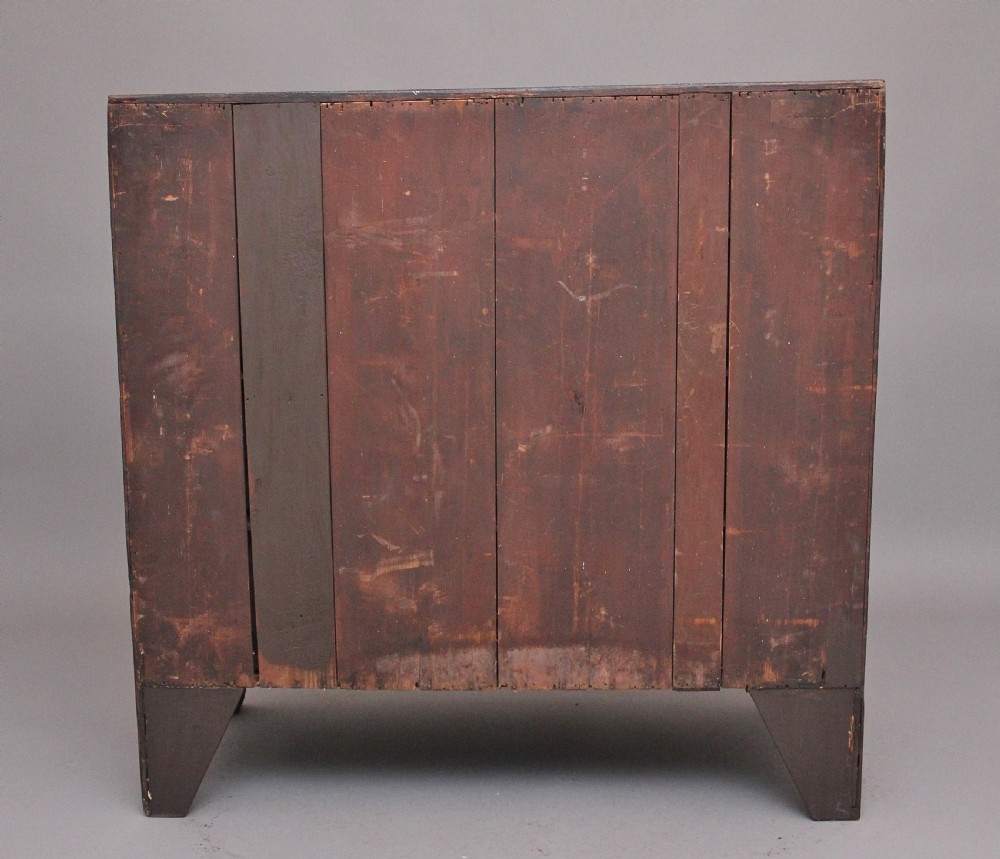 Early 19th Century mahogany inlaid chest of drawers View V