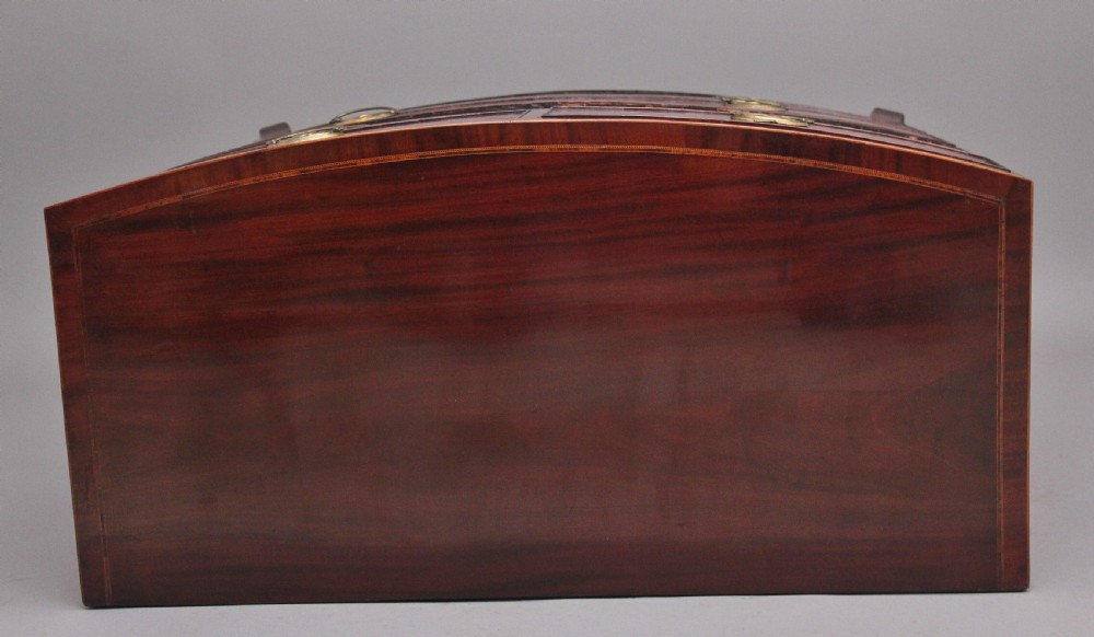 Early 19th Century mahogany inlaid chest of drawers View VII