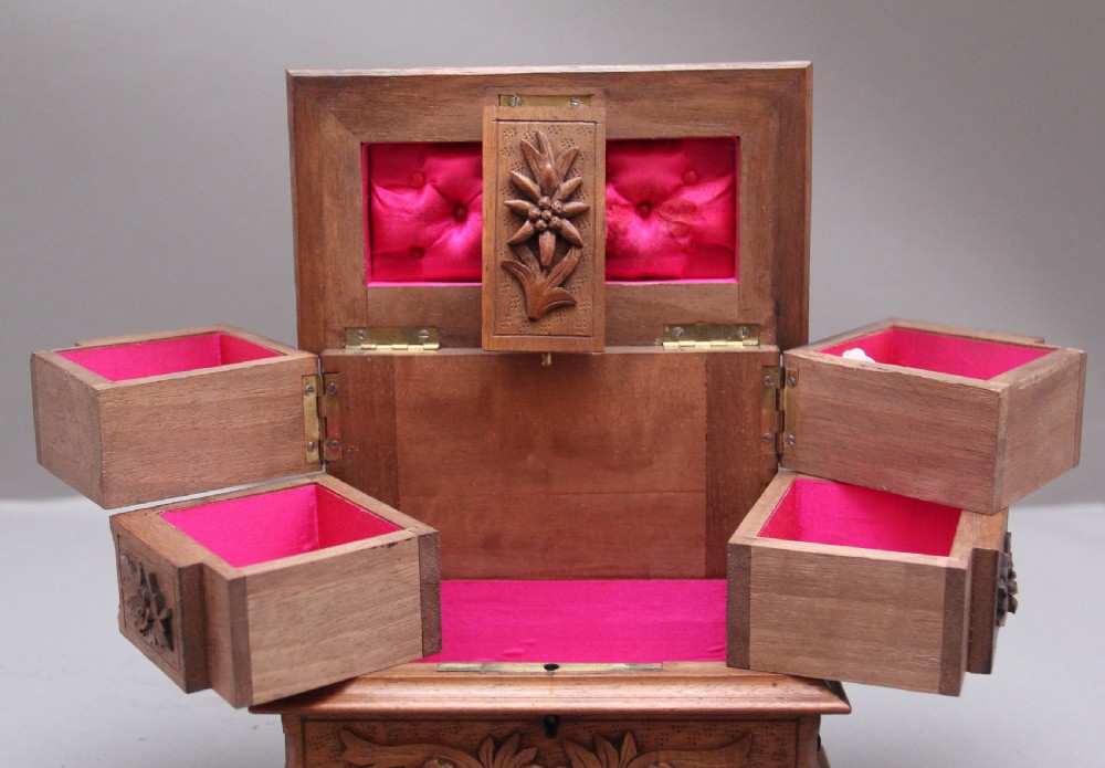 A lovely quality and intricate 19th Century black forest jewellery box View V