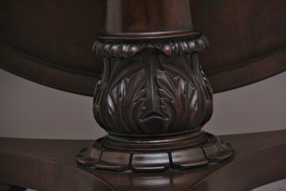 Early 19th Century rosewood breakfast table View IX