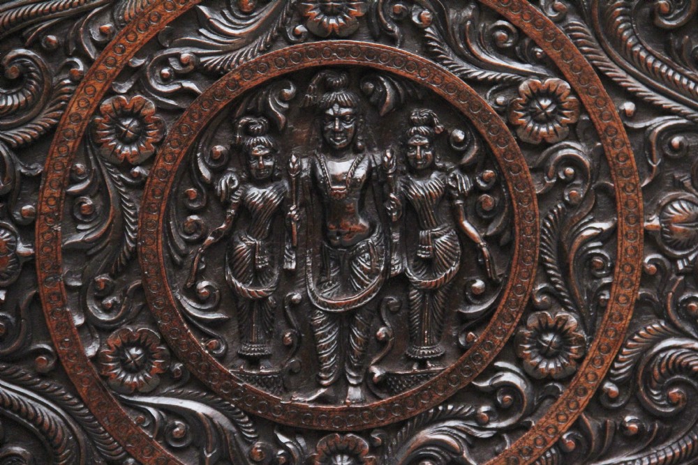 A superb quality 19th Century Anglo-Indian carved elephant occasional table View III