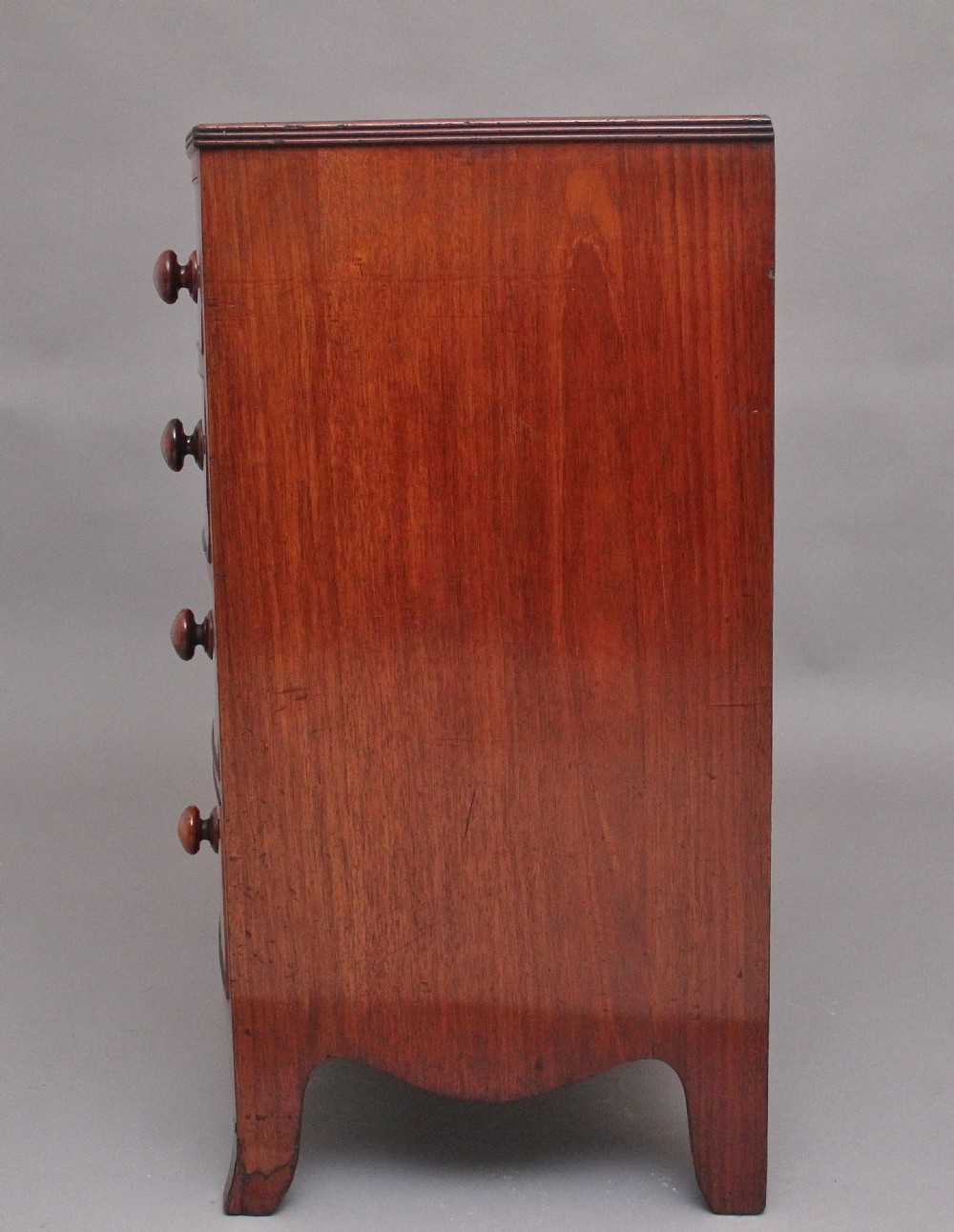 19th Century mahogany chest of drawers from the Regency period View IV