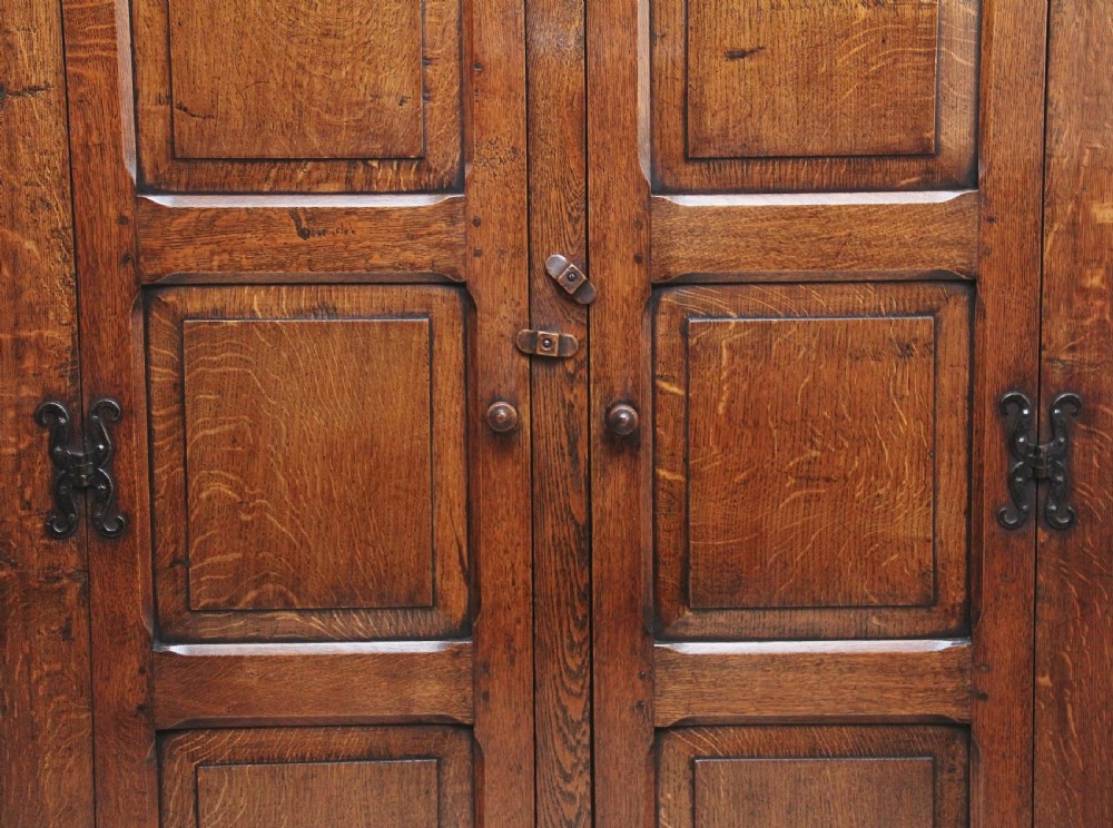 A lovely quality early 20th Century oak wardrobe View III