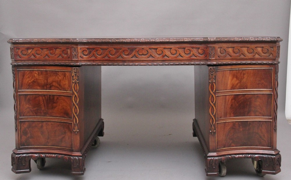 Early 20th Century mahogany desk in the Chippendal style View VI