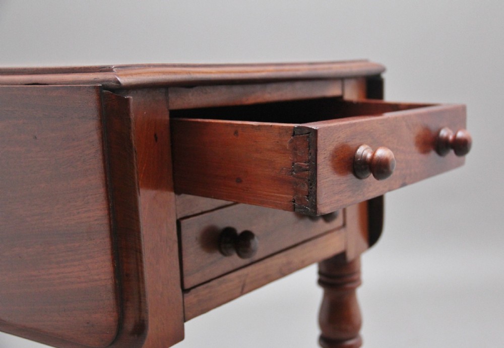19th Century mahogany drop leaf side table View IV