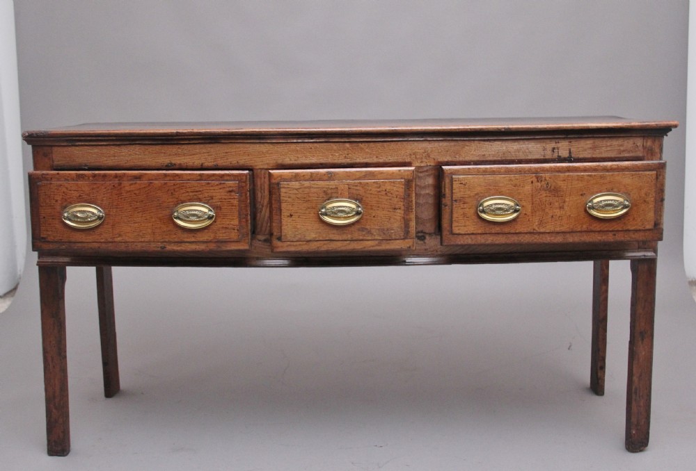 Early 19th Century antique oak dresser View II