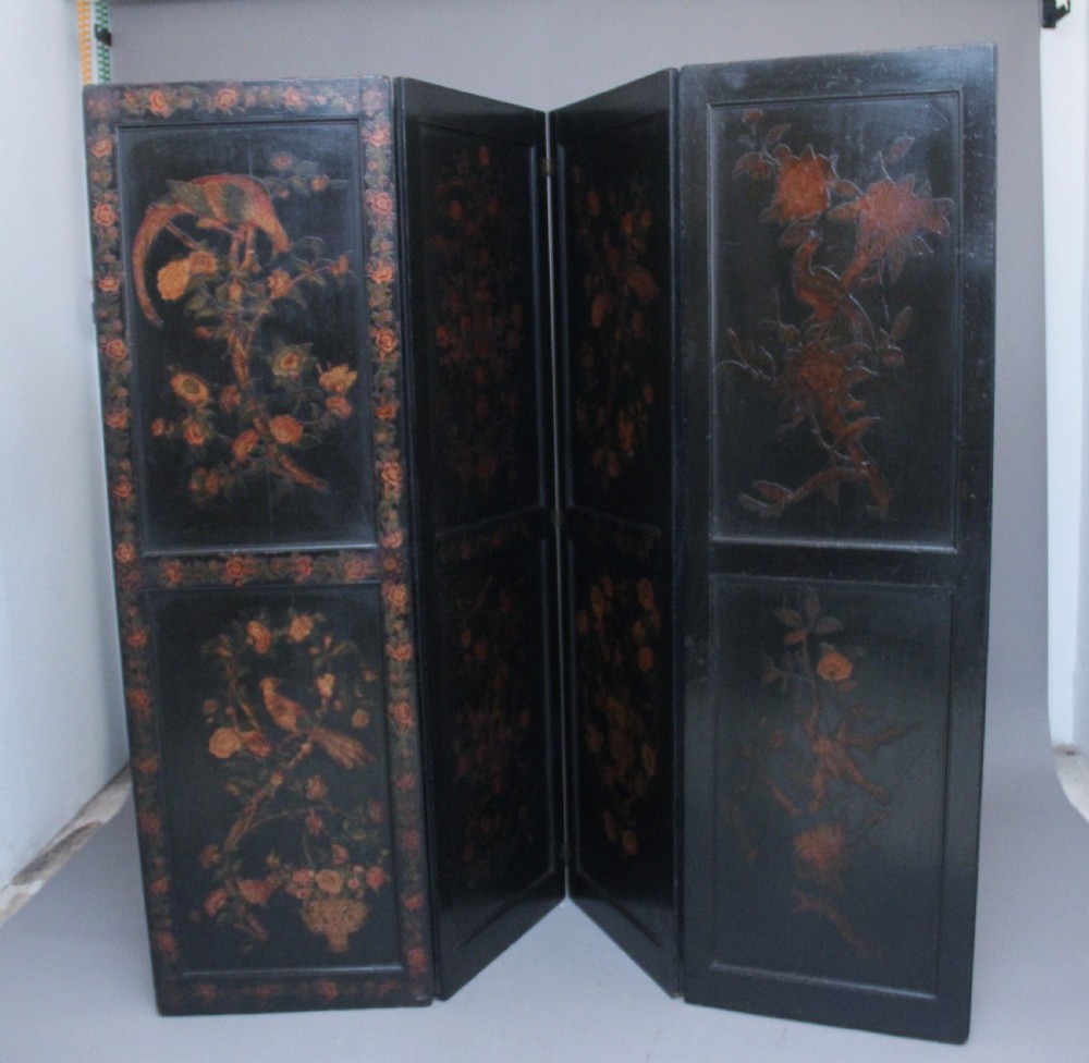 19th Century Chinoiserie and black lacquered four panel screen View IV