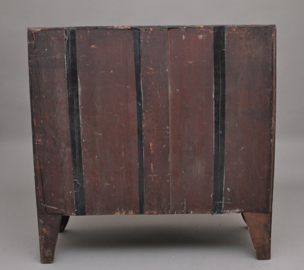 Early 19th Century antique mahogany chest of drawers View VI