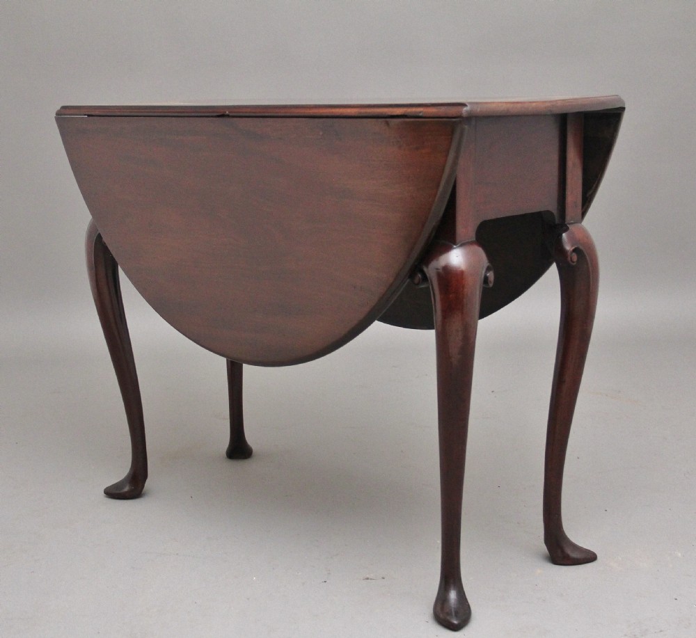 18th Century mahogany drop leaf table from the Georgian period  View VI