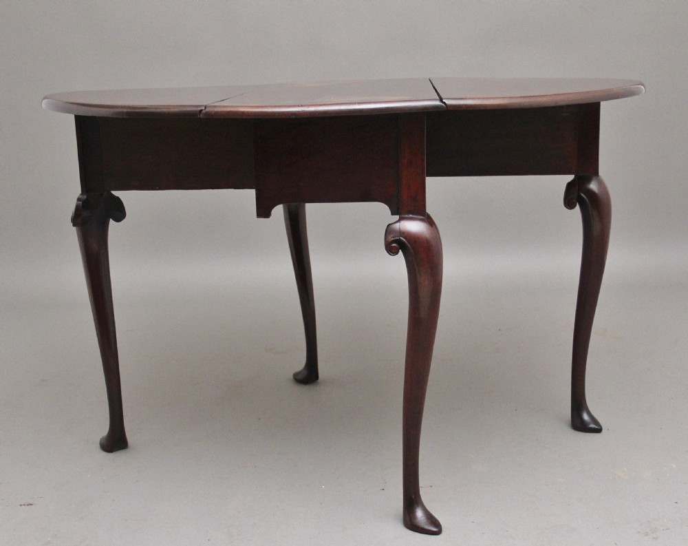 18th Century mahogany drop leaf table from the Georgian period  View VIII