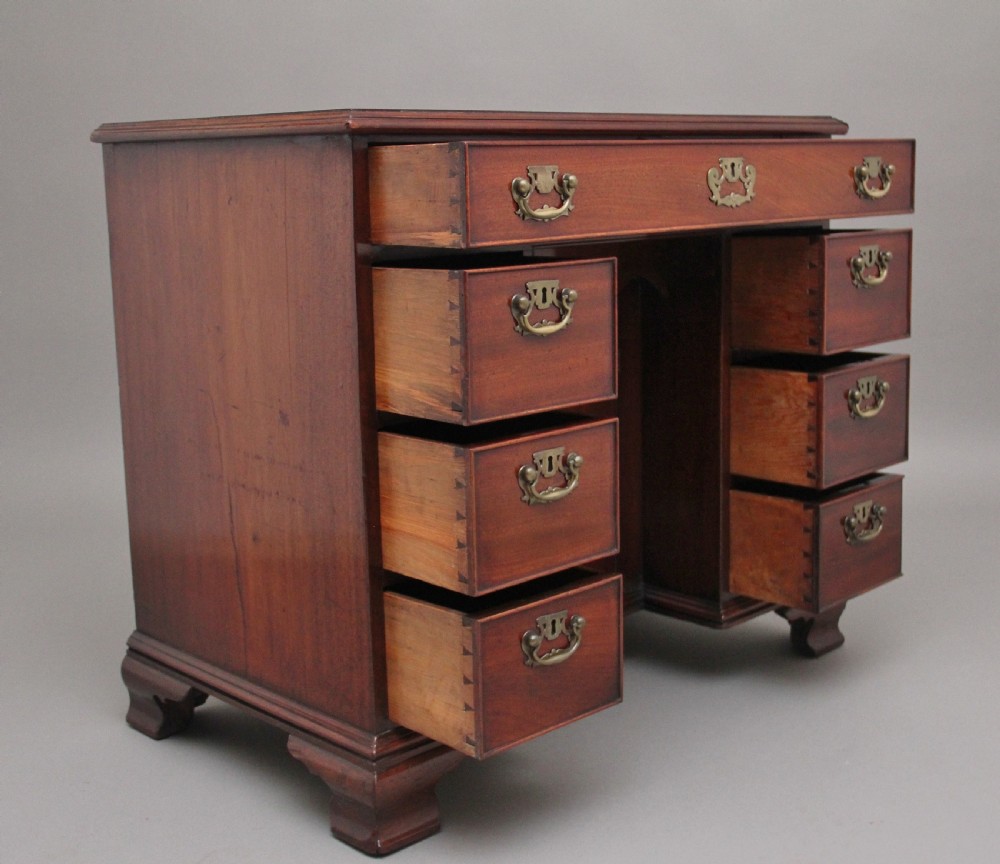 18th Century antique mahogany kneehole desk View VI