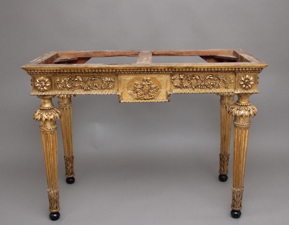A superb quality 18th Century Italian giltwood console table View XIII