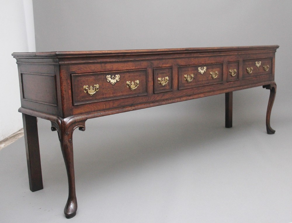 Early 19th Century oak dresser base View IV