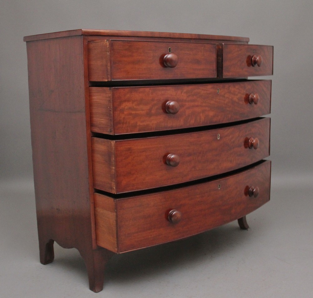 Early 19th Century mahogany bowfront chest of drawers View III