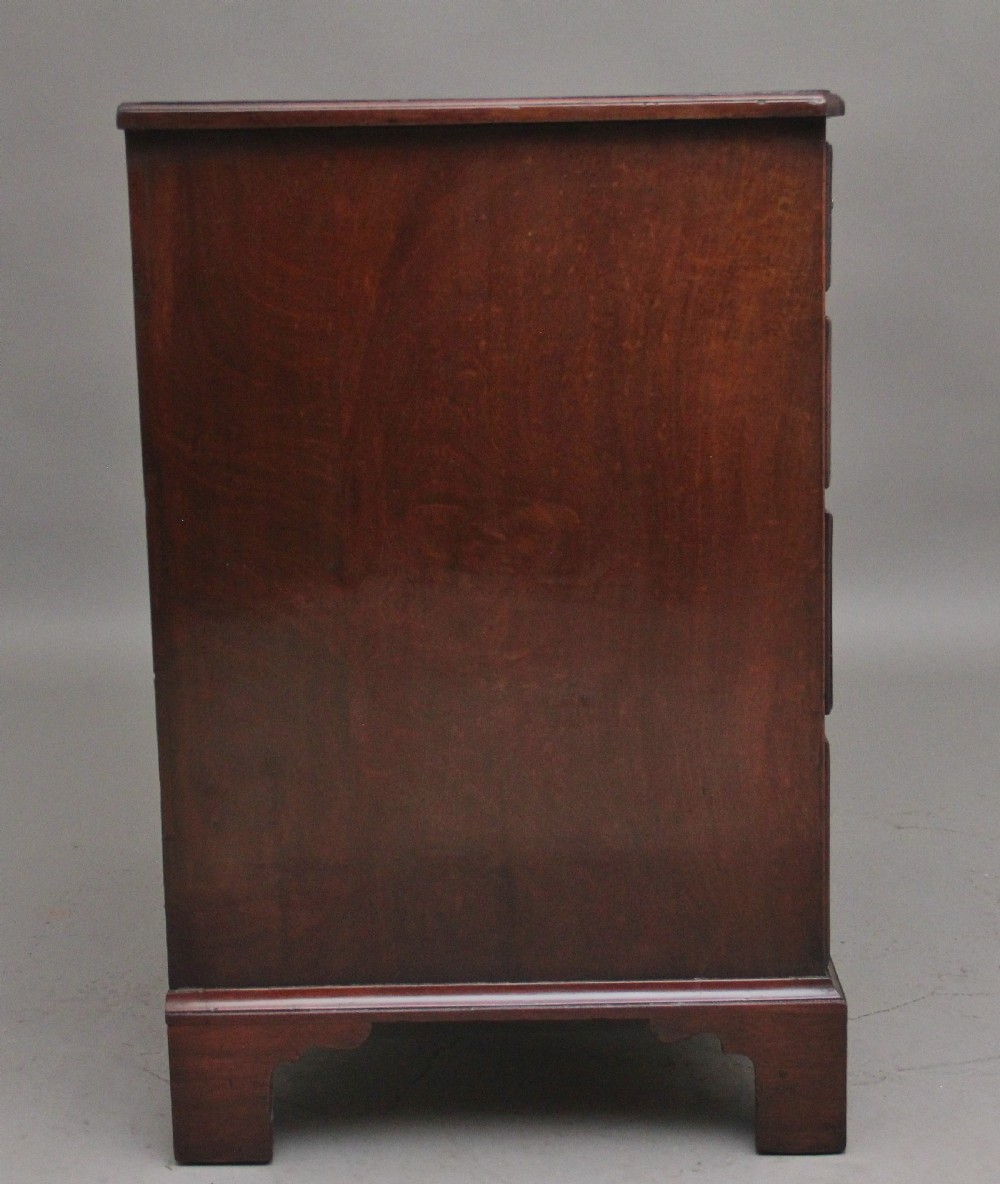 18th Century mahogany chest of drawers View V