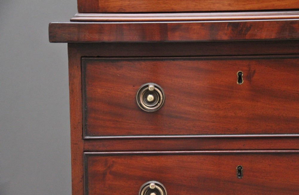 A superb quality early 19th Century mahogany breakfront bookcase View VIII