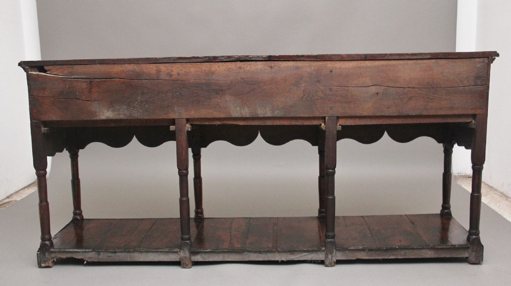 18th Century oak dresser base View VII