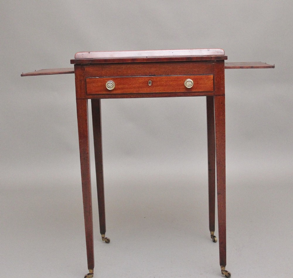 Early 19th Century mahogany reading table View IX