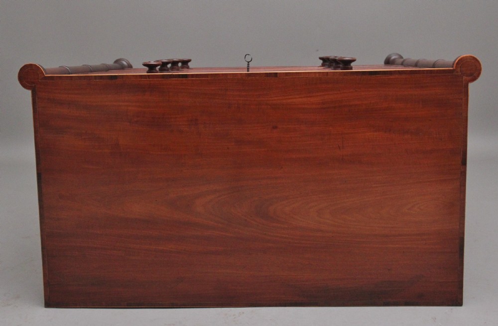 A superb quality early 19th Century Regency mahogany chest of drawers View IX