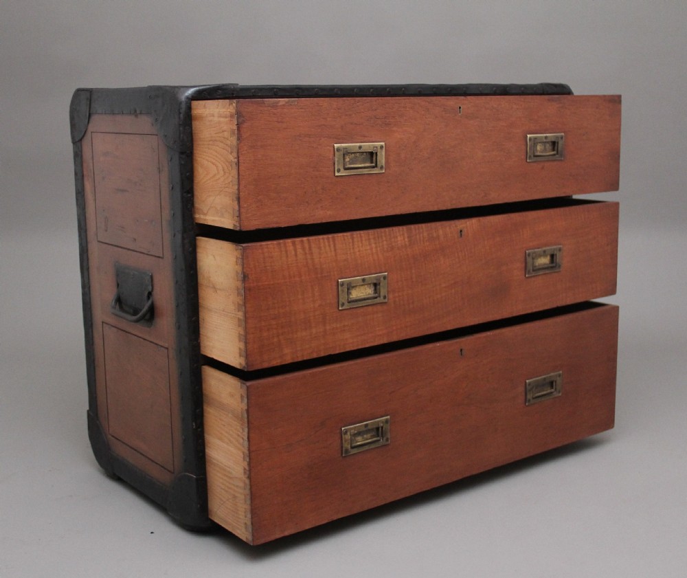 Early 20th Century Anglo-Indian camphor wood campaign chest View II
