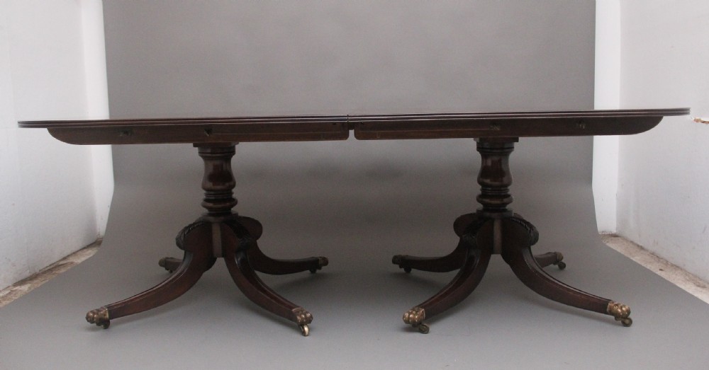 Large early 20th Century mahogany twin pedestal dining table View IV
