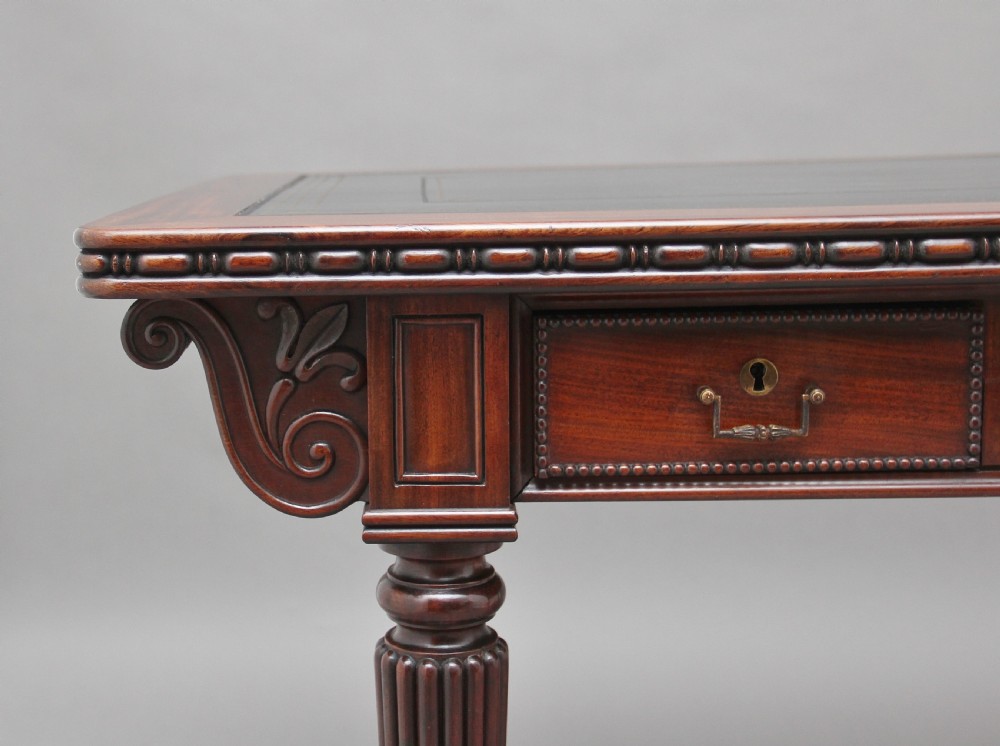 Pair of early 19th Century mahogany library tables View XI