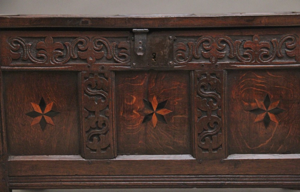 18th Century carved and inlaid oak coffer View IV