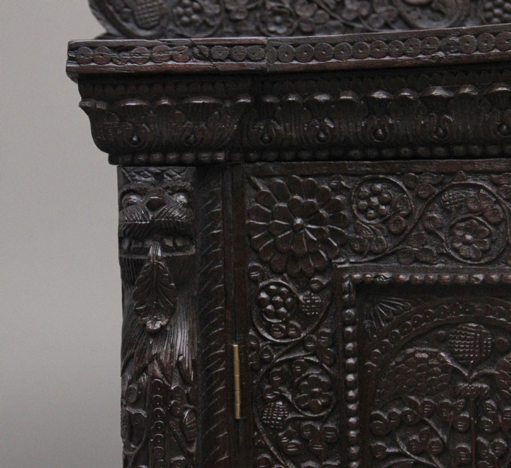 19th Century Anglo-Indian cabinet View VIII