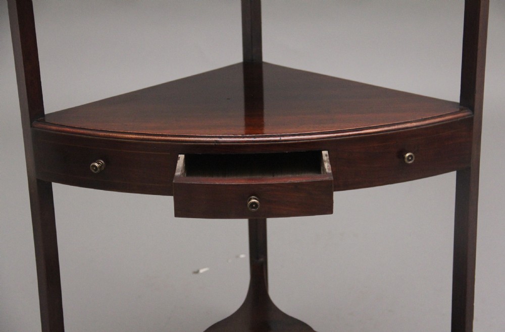 19th Century mahogany corner cabinet View IV