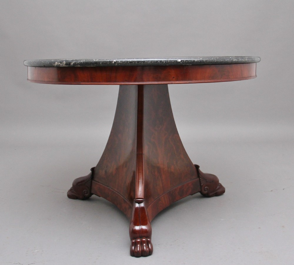 Early 19th Century mahogany gueridon table