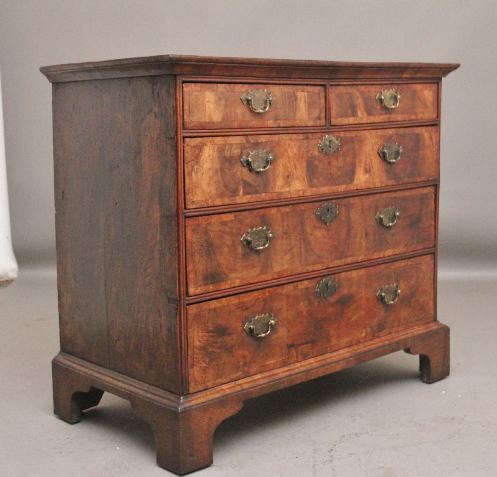 18th Century walnut chest of drawers View V