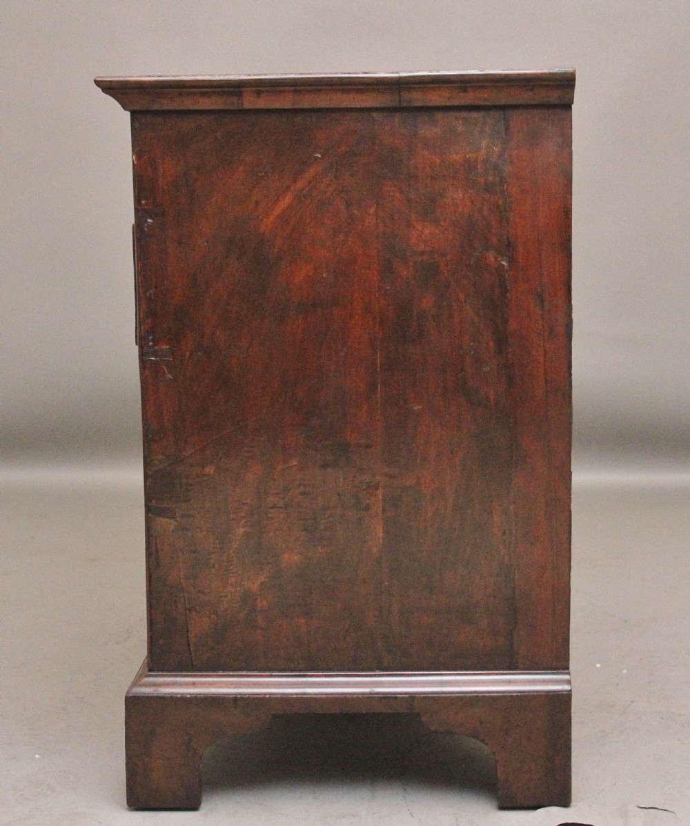 18th Century walnut chest of drawers View IX
