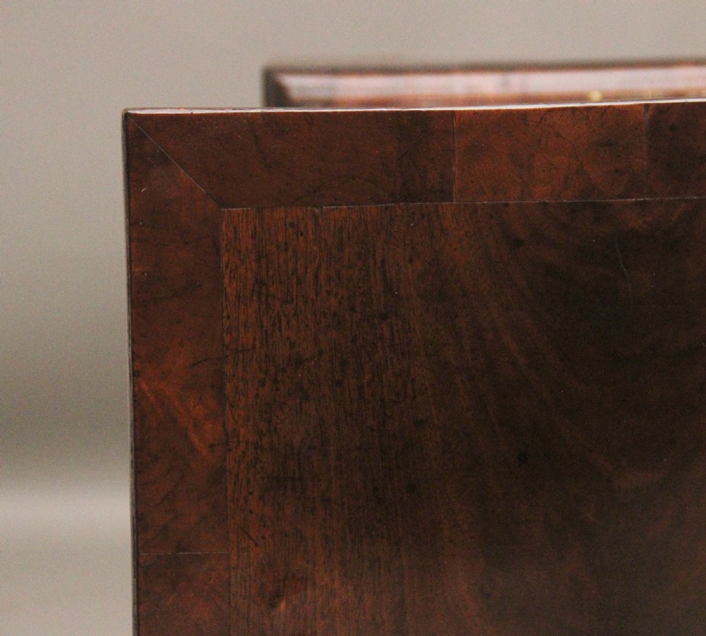 18th Century walnut chest of drawers View XI