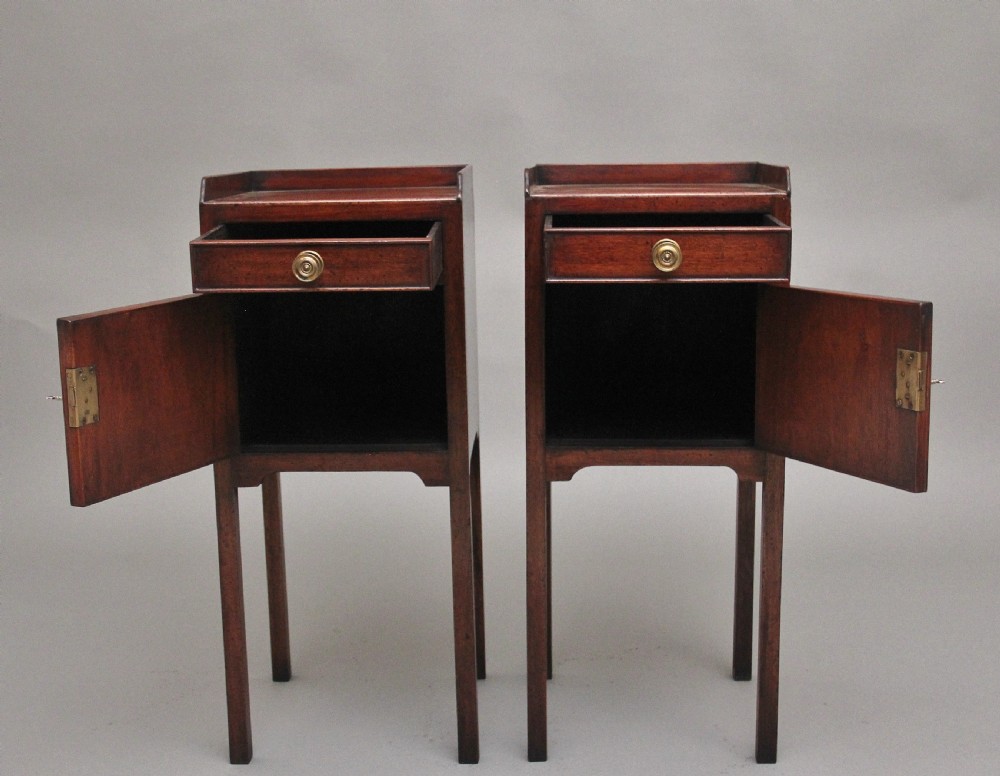 Pair early 20th Century mahogany bedside cabinets View V