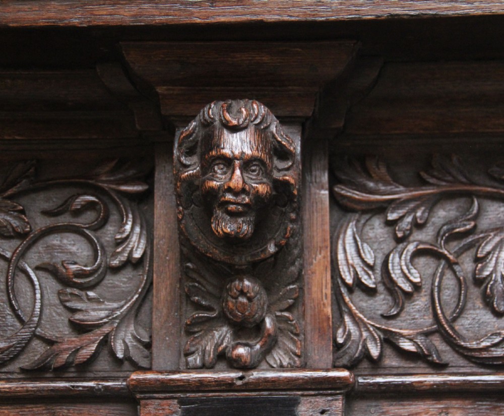 17th Century Flemish carved oak cupboard View X