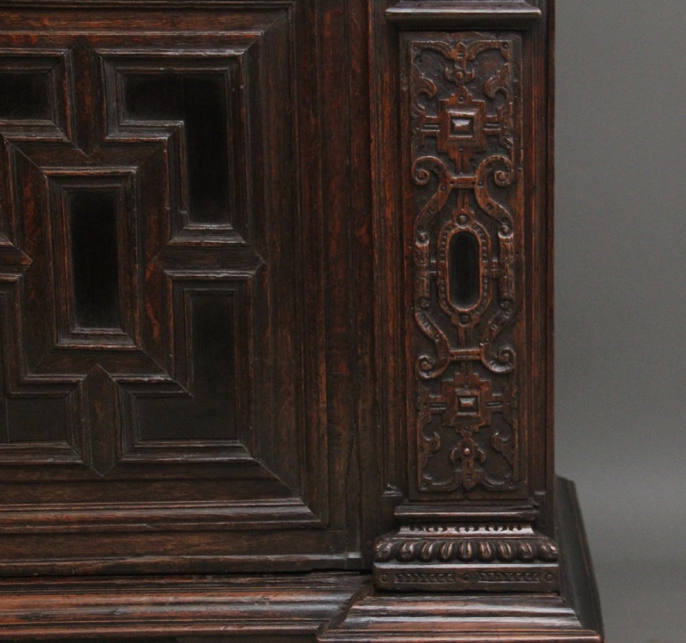 17th Century Flemish carved oak cupboard View XIII
