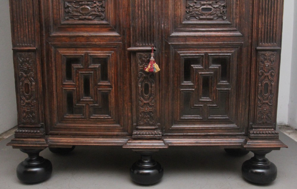 17th Century Flemish carved oak cupboard View XV