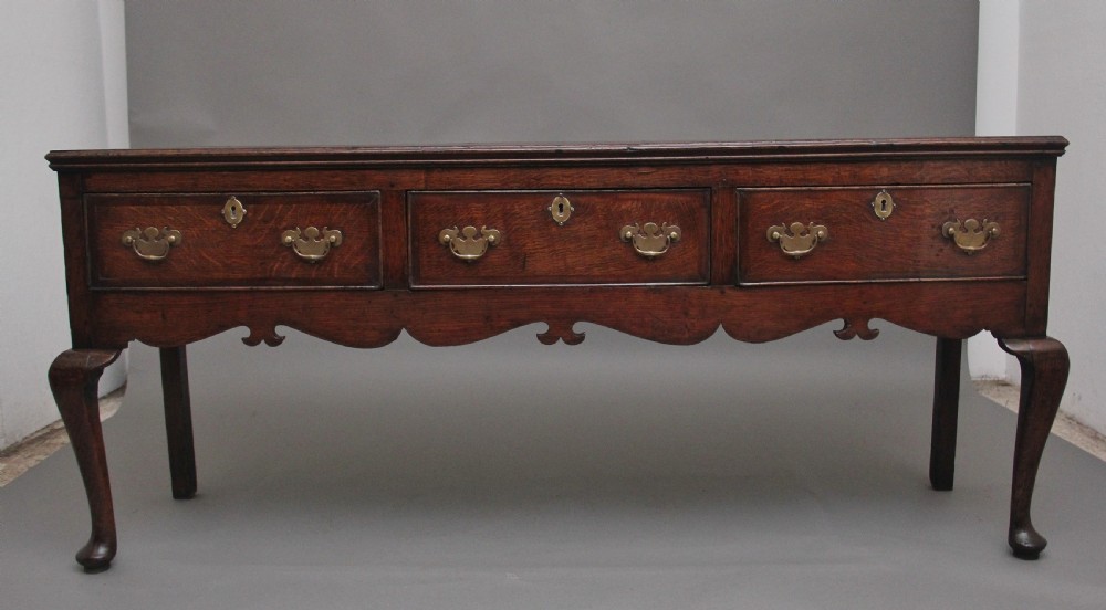 18th Century oak cabriole leg dresser base