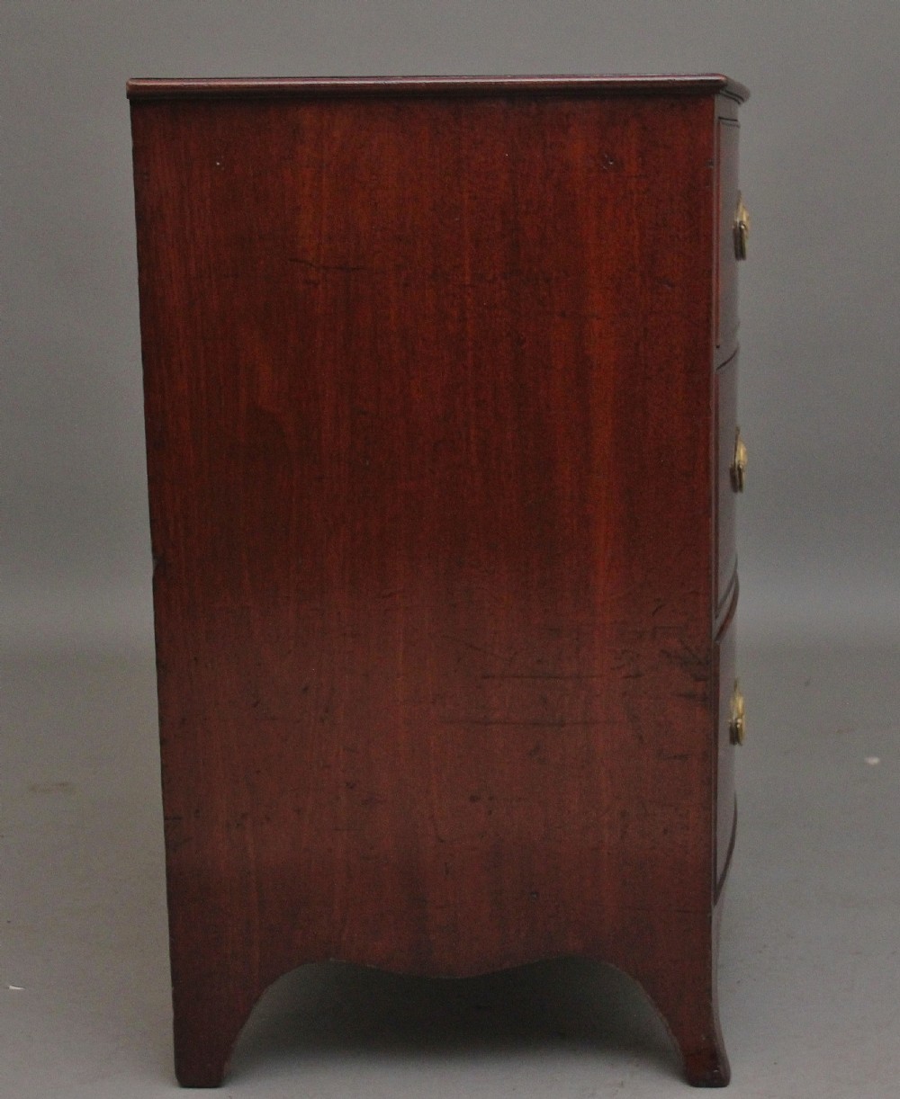 Early 19th Century Georgian mahogany bowfront chest View VI