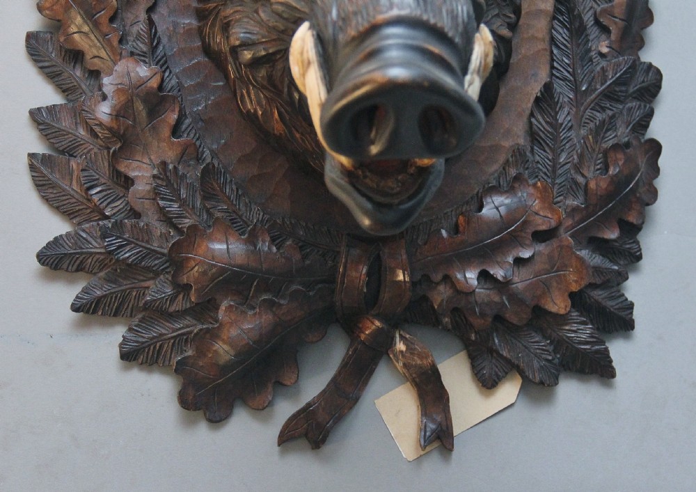 Early 20th Century black forest wild boars head View XI