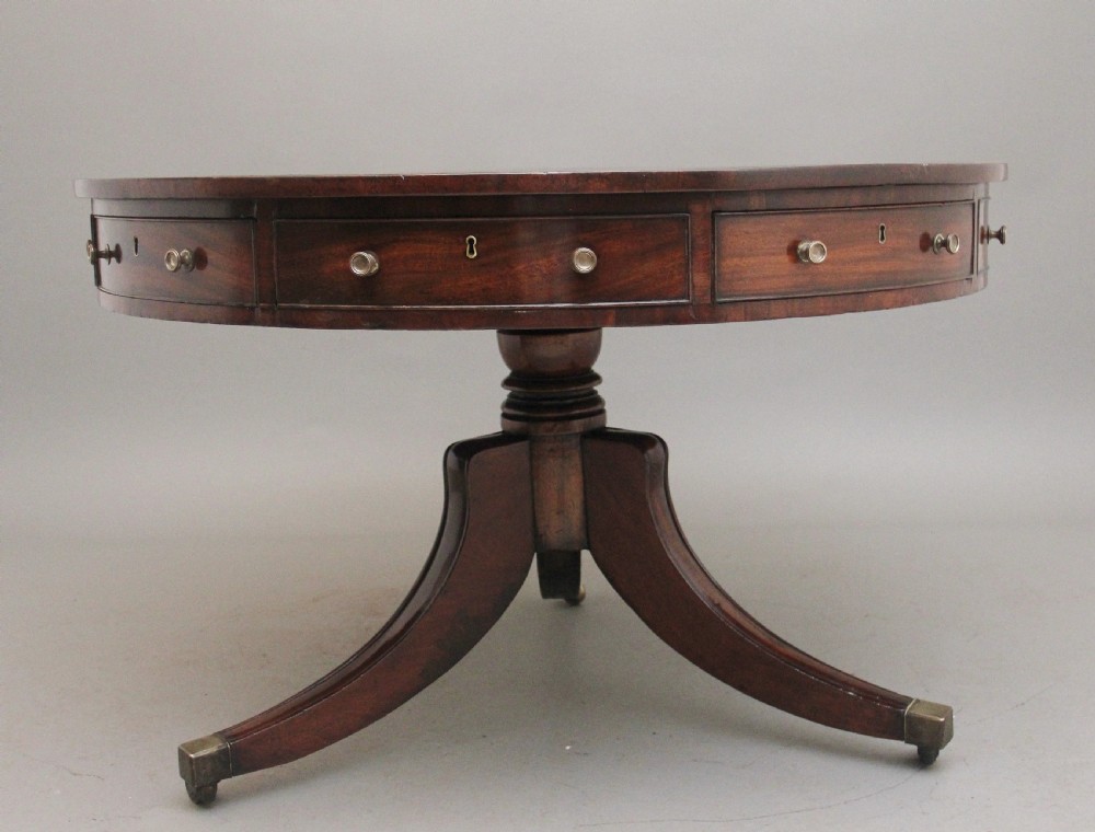 Early 19th Century mahogany drum table View III