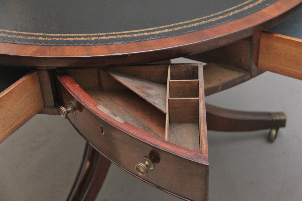 Early 19th Century mahogany drum table View VI