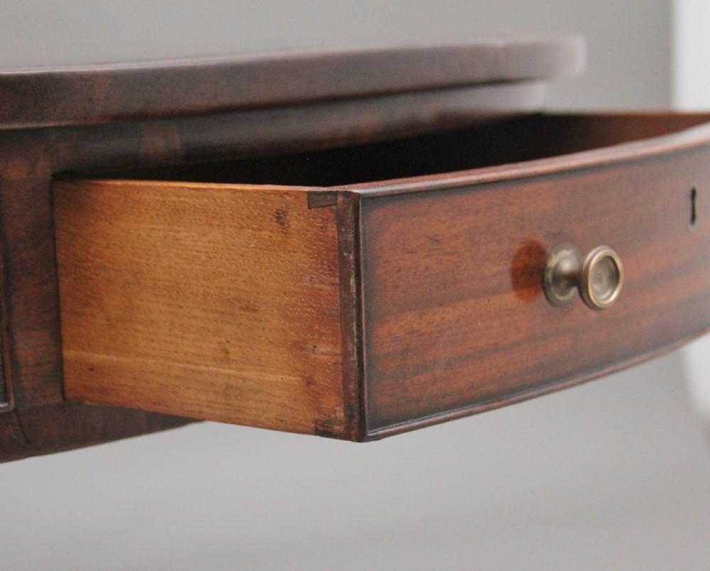 Early 19th Century mahogany drum table View VIII