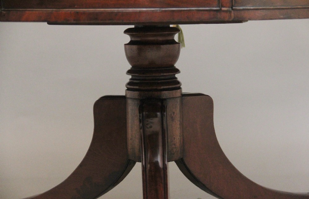 Early 19th Century mahogany drum table View IX