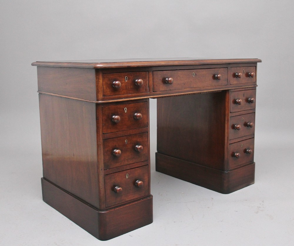 Early 19th Century mahogany pedestal desk View IV