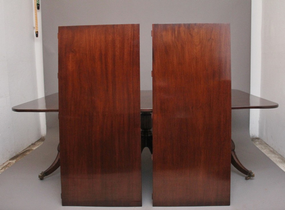 Early 19th Century mahogany three pedestal dining table View II