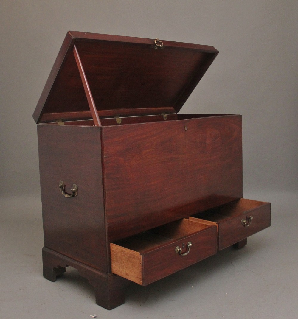 18th Century mahogany Irish silver chest View VII