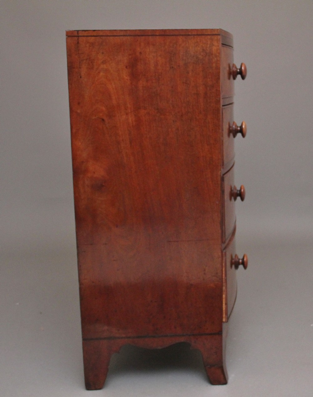 Early 19th Century mahogany bowfront chest of drawers View IV