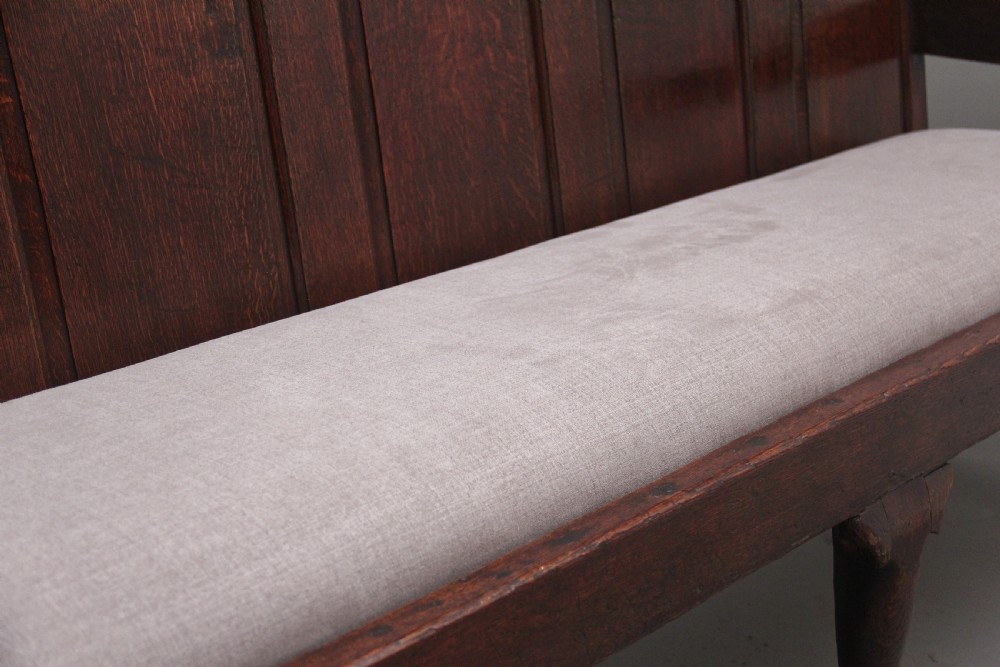 18th Century oak settle View VIII